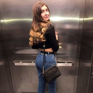 Meet your Posher, Kelly